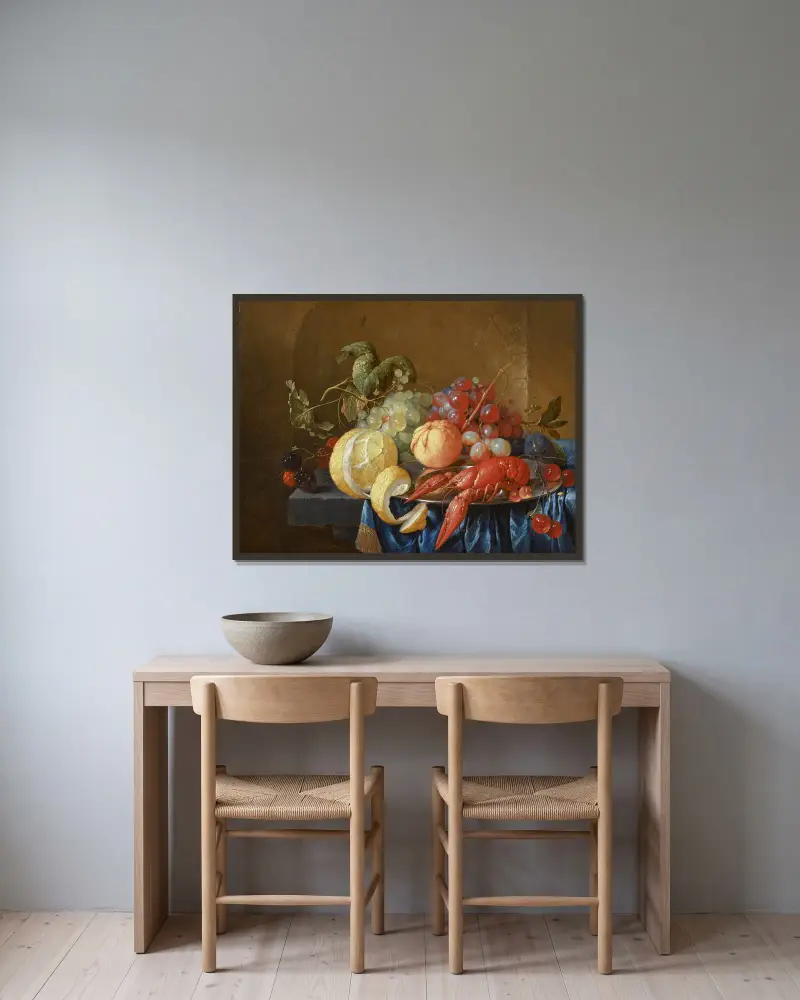 Stillleben mit einem Flusskrebs auf einem Zinnteller von Cornelis de Heem gerahmt an einer Wand