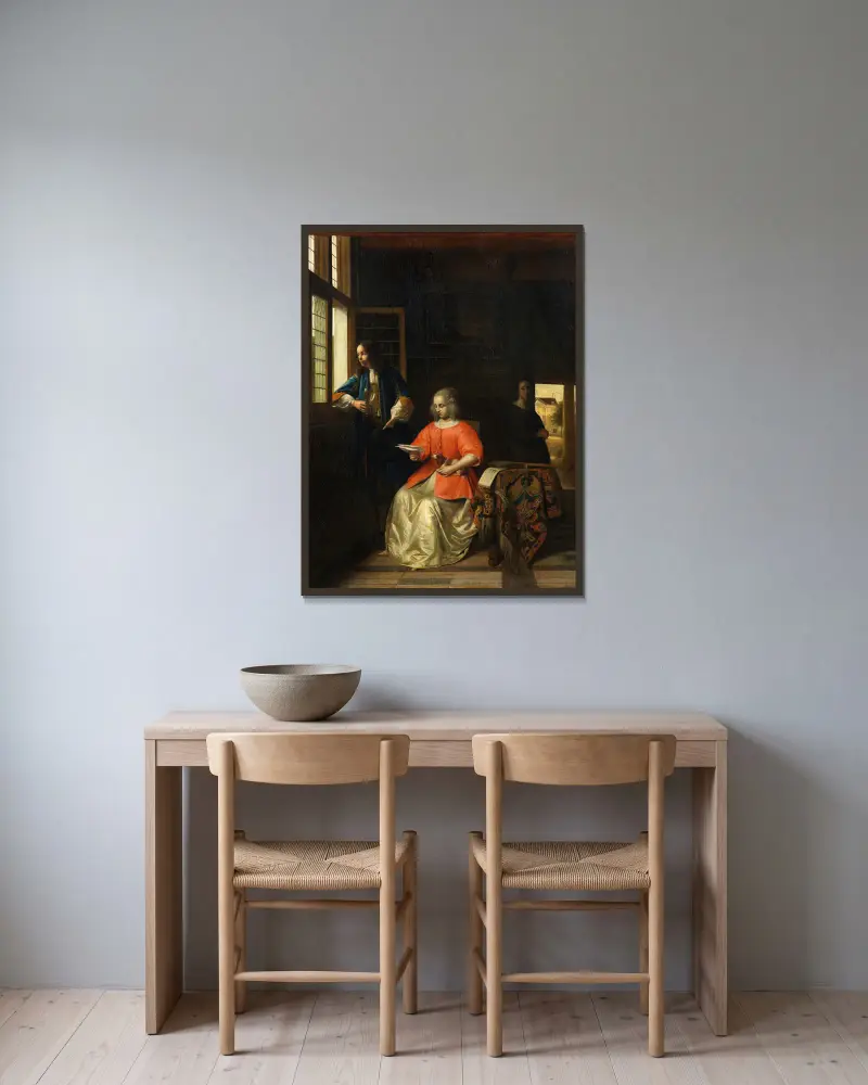 Interieur mit einer jungen Dame, die einen Brief liest von Pieter De Hooch gerahmt an einer Wand