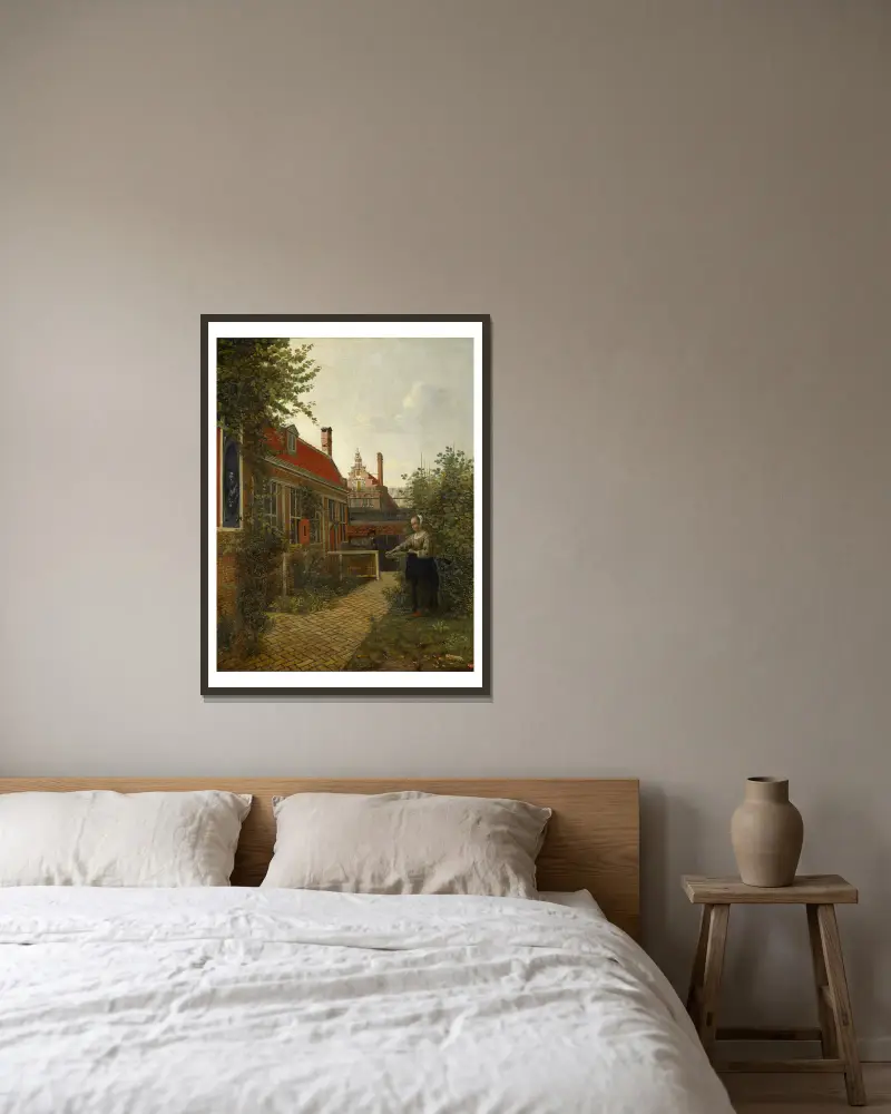 Kvinna med en korg bönor i en köksträdgård av Pieter De Hooch inramad på en vägg