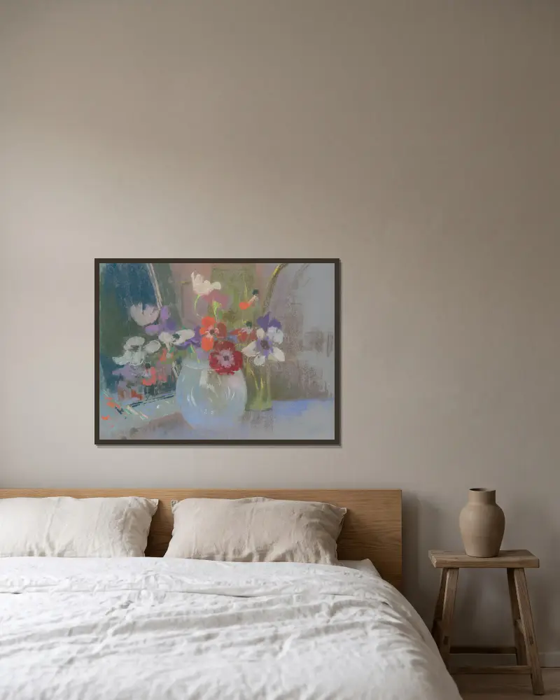 Blumenstillleben – Nr. 2 von Rodolphe De Saegher gerahmt an einer Wand