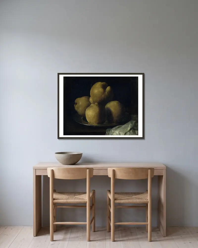 Stilleben med fat av kvitten av Francisco de Zurbarán inramad på en vägg