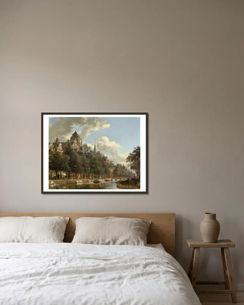 Blick entlang eines holländischen Kanals von Jan van der Heyden gerahmt an einer Wand