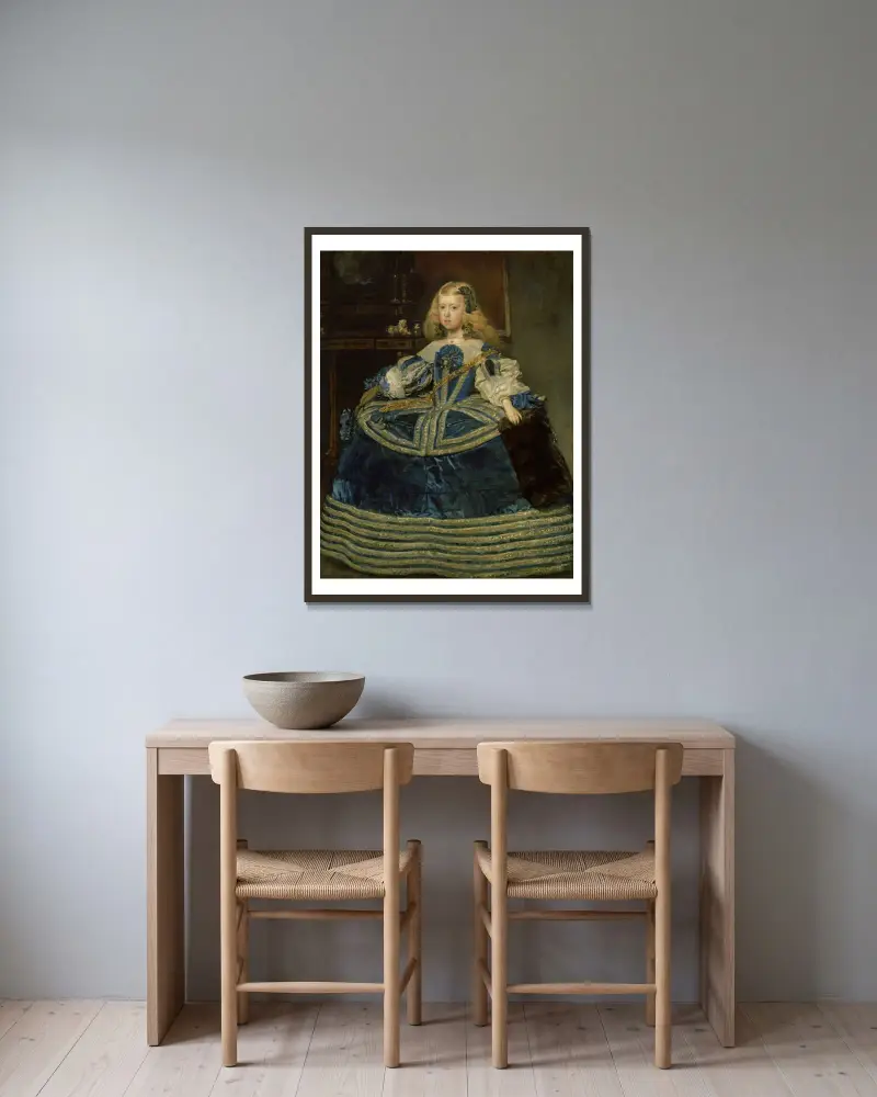 Infanta Margarita Teresa i blå klänning av Diego Velázquez inramad på en vägg