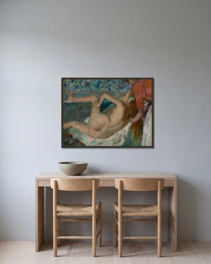 Po koupeli – Nr. 1, Edgar Degas v rámu na stěně
