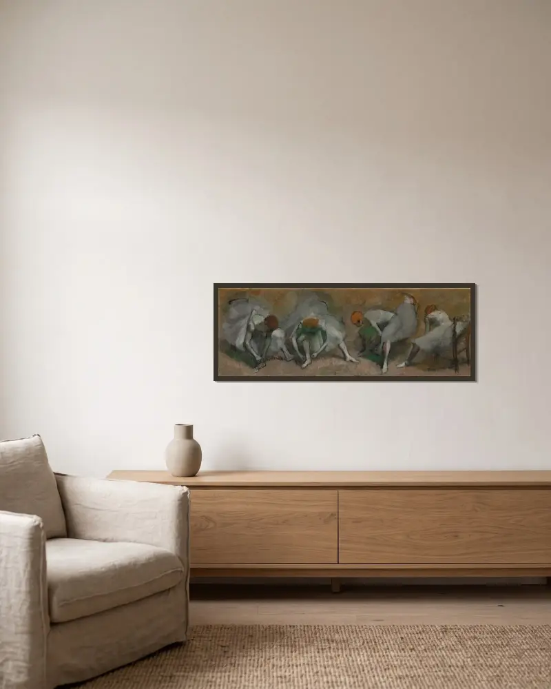 Fries aus Tänzerinnen von Edgar Degas gerahmt an einer Wand