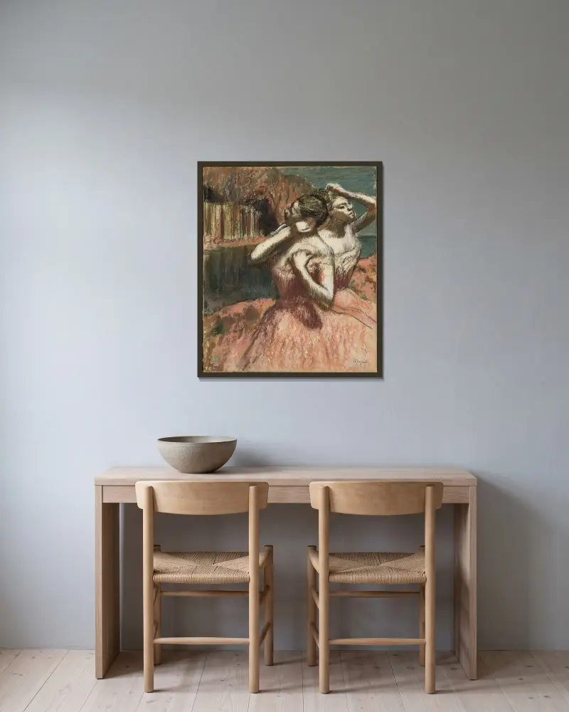 Two Dancers – nr 1 av Edgar Degas inramad på en vägg