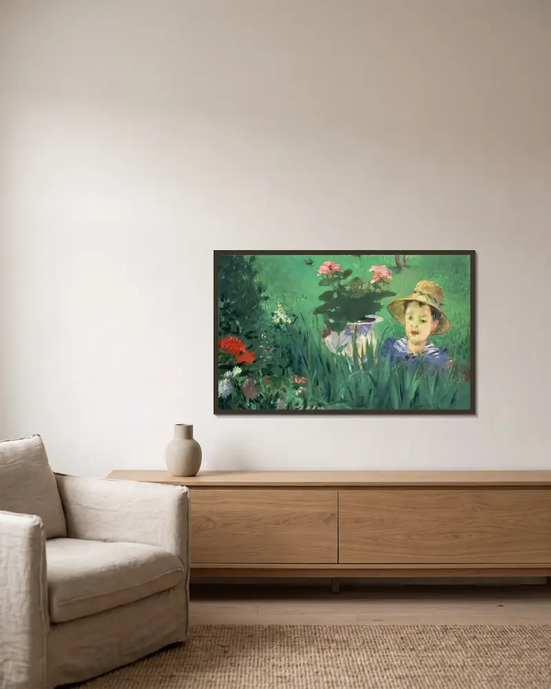 Boy In Flowers (Jacques Hoschedé) av Édouard Manet inramad på en vägg