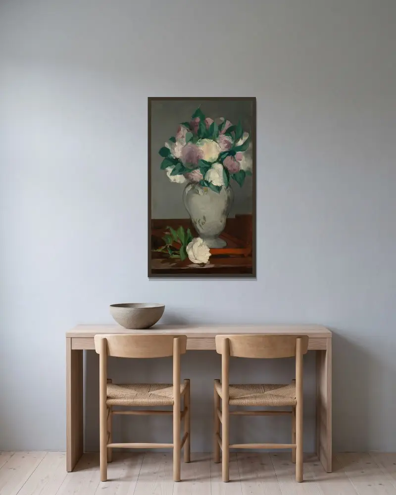 Peonies av Édouard Manet inramad på en vägg