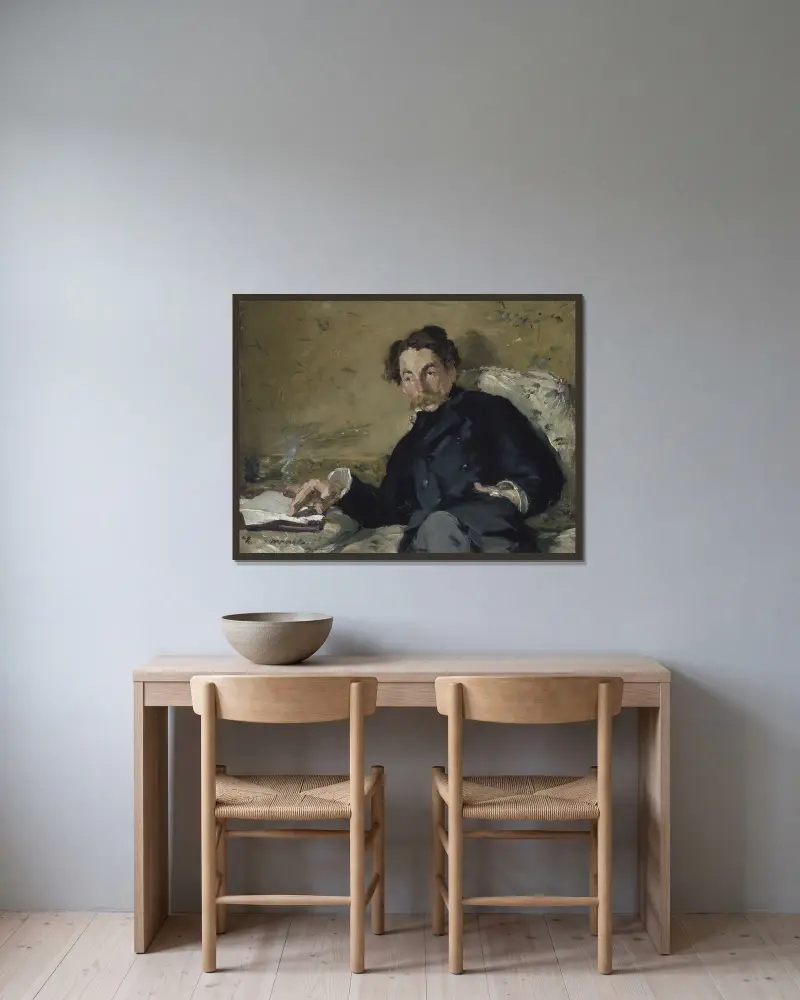 Stéphane Mallarmé av Édouard Manet inramad på en vägg