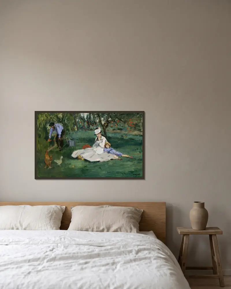 Familjen Monet i trädgården i Argenteuil av Édouard Manet inramad på en vägg
