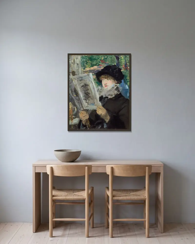 Woman Reading av Édouard Manet inramad på en vägg