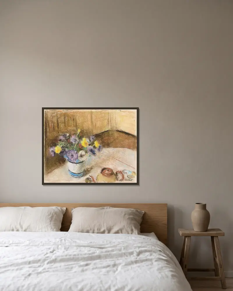 Fleurs av Édouard Vuillard inramad på en vägg