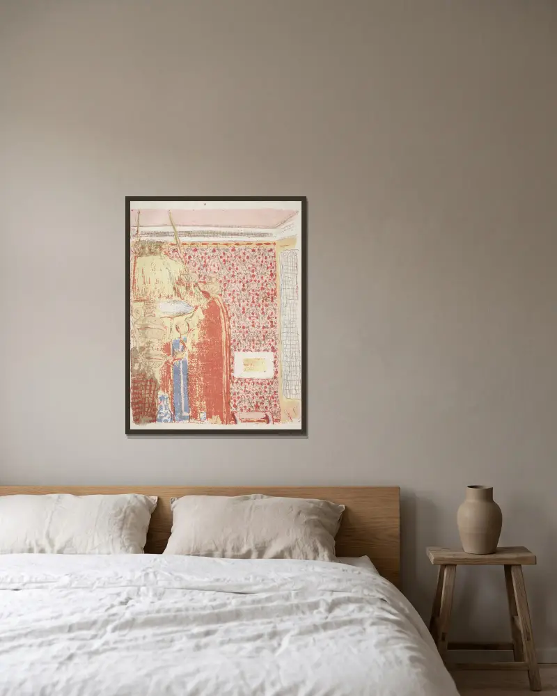 Interiör med rosa tapet II av Édouard Vuillard inramad på en vägg