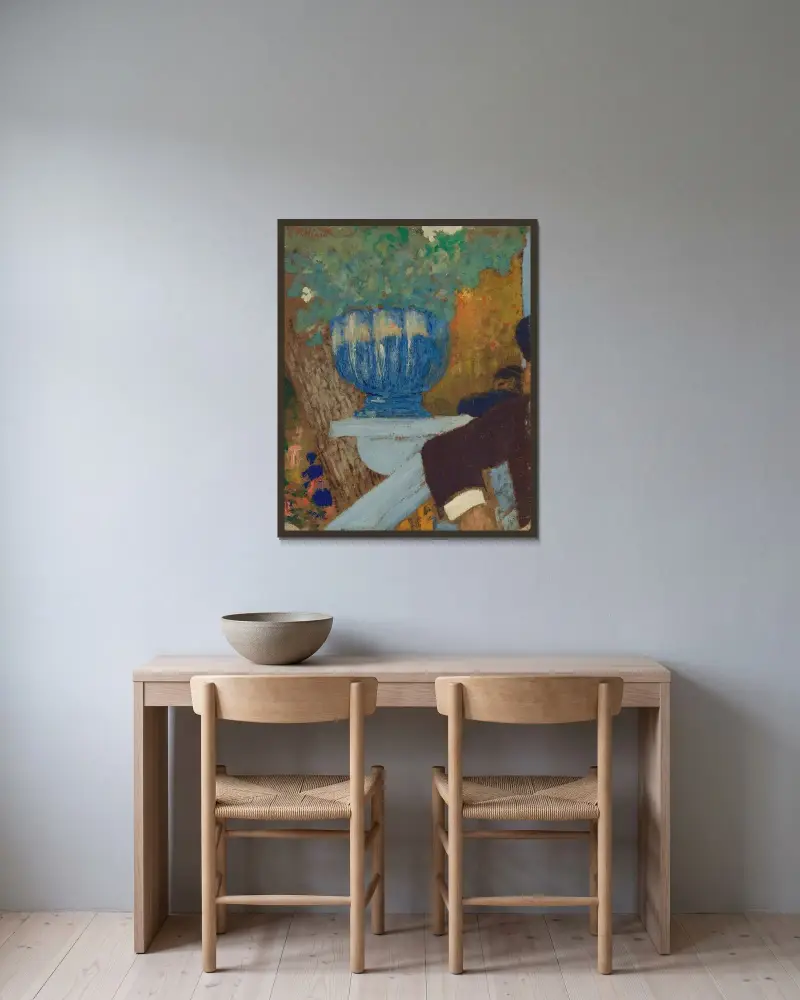 La Coupe Bleue av Édouard Vuillard inramad på en vägg