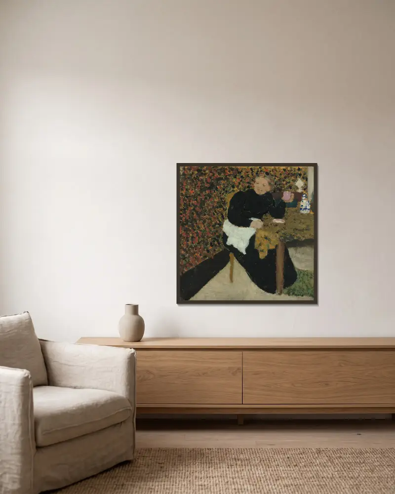 Madame Vuillard med en rosa kopp av Édouard Vuillard inramad på en vägg
