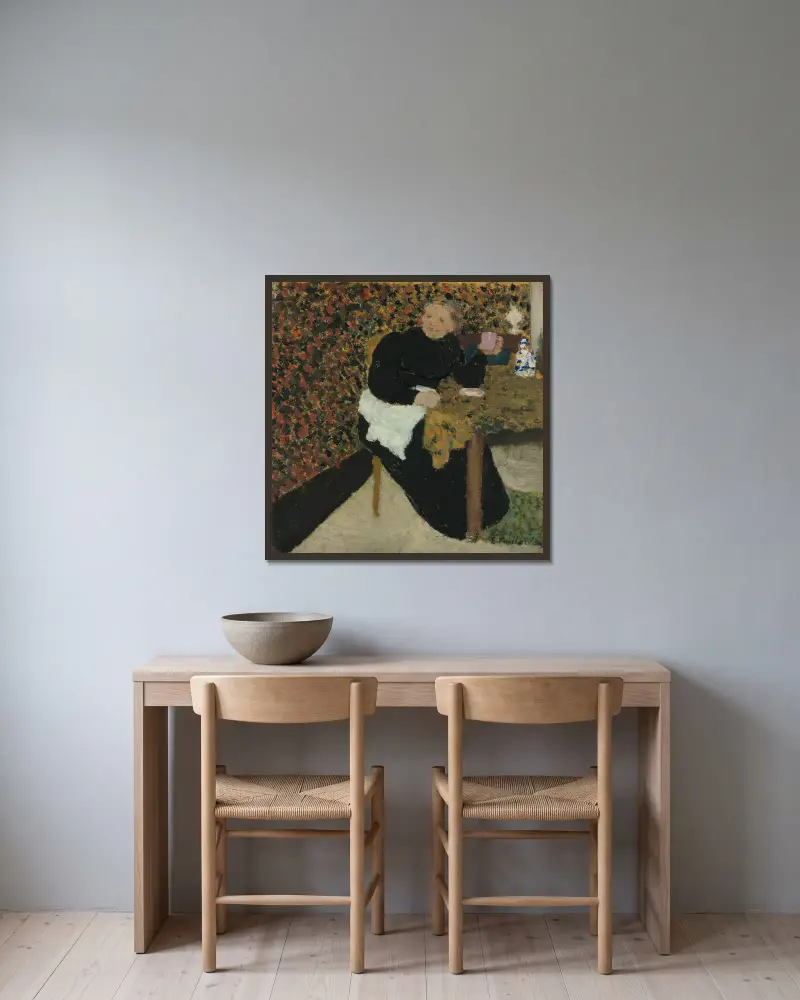 Madame Vuillard med en rosa kopp av Édouard Vuillard inramad på en vägg