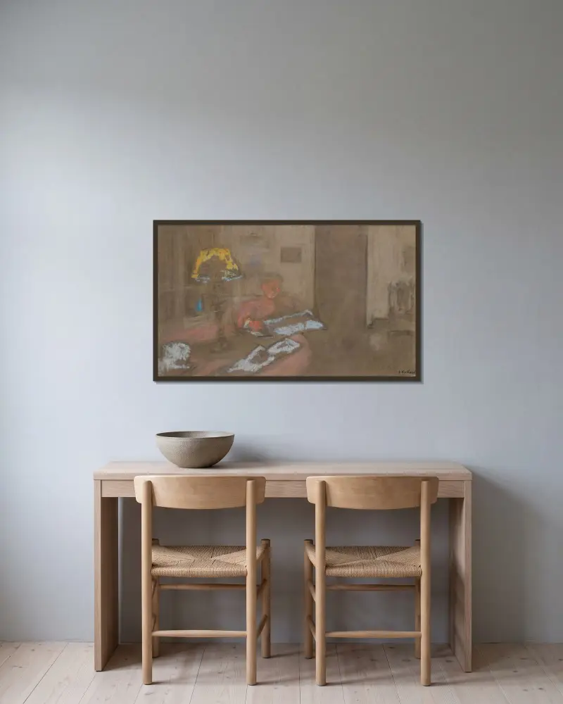 Madame Vuillard läsande tidningen av Édouard Vuillard inramad på en vägg