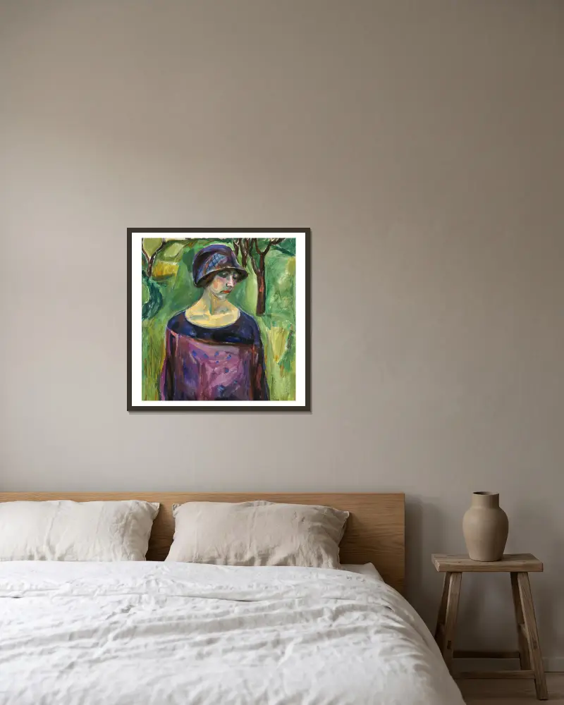 Birgit Prestøe in the Garden av Edvard Munch inramad på en vägg