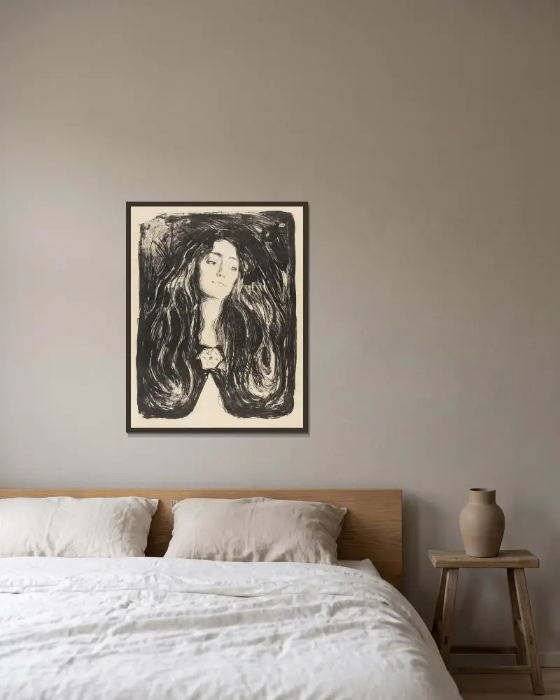 The Brooch. Eva Mudocci av Edvard Munch inramad på en vägg