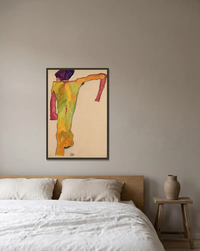 Male Nude, Propping Himself Up av Egon Schiele inramad på en vägg