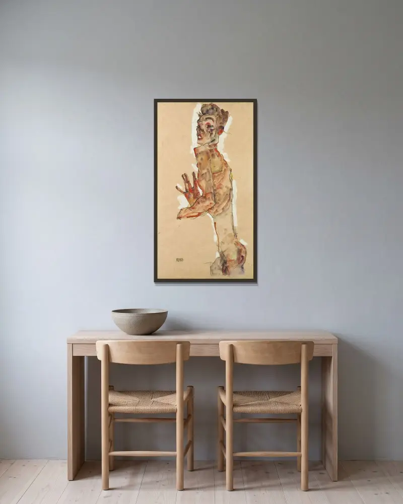 Selbstbildnis mit gespreizten Fingern von Egon Schiele gerahmt an einer Wand