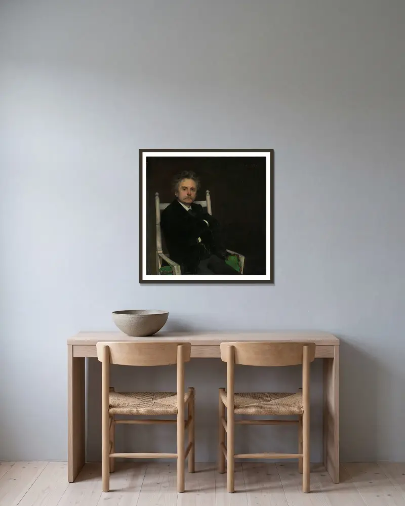 Porträt des Komponisten Edvard Grieg von Eilif Peterssen gerahmt an einer Wand