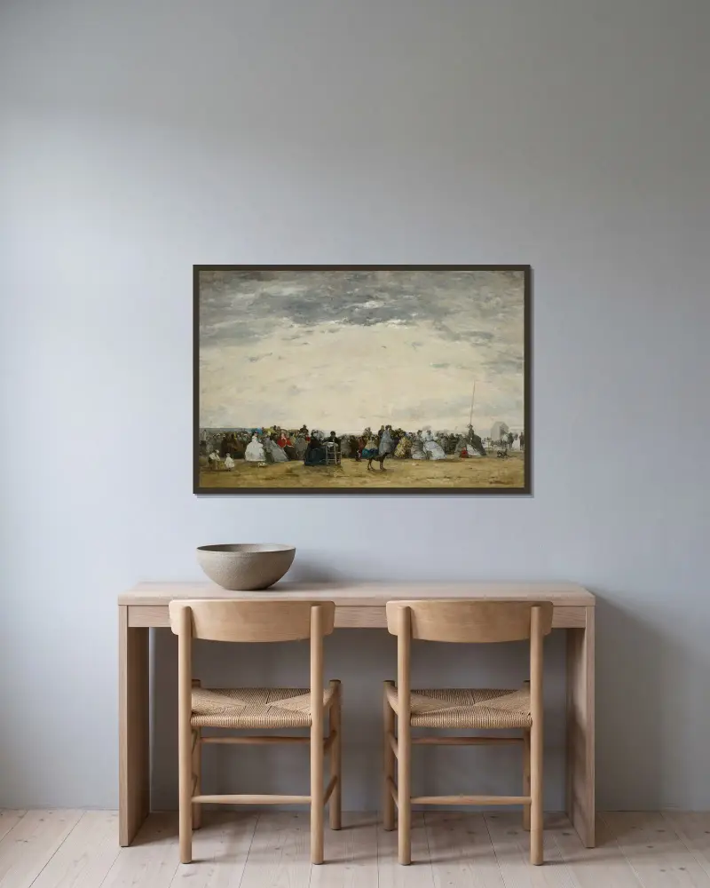 Semesterfirare på stranden i Trouville av Eugène Boudin inramad på en vägg