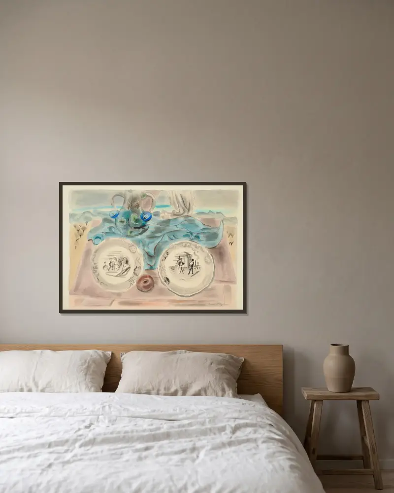 Zwei Teller von Frances Hodgkins gerahmt an einer Wand