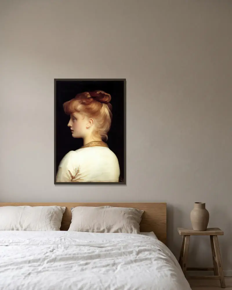 A Girl av Frederic Leighton inramad på en vägg