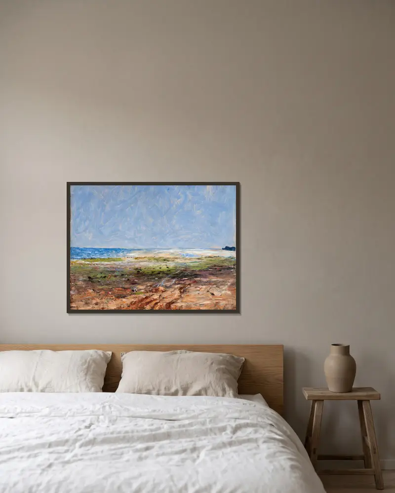 Kustvy, Luc-sur-Mer av Carl Fredrik Hill inramad på en vägg