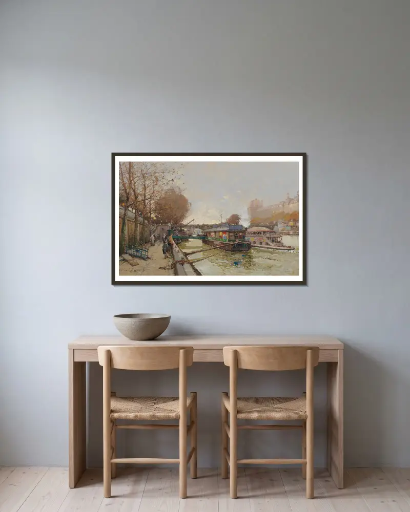 Kajen vid Seine av Eugène Galien-Laloue inramad på en vägg