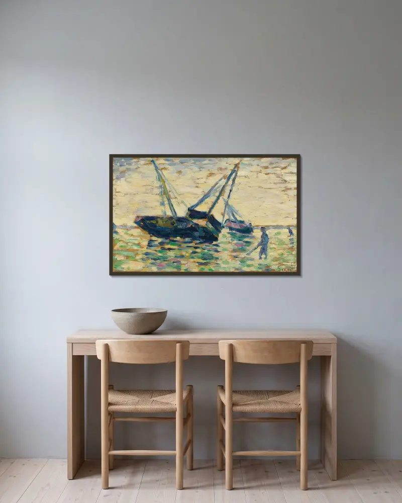 Tre båtar och en sjöman (studie för Strandningen vid Grandcamp) av Georges Seurat inramad på en vägg