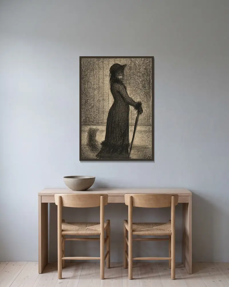Woman Strolling (Une élégante) av Georges Seurat inramad på en vägg