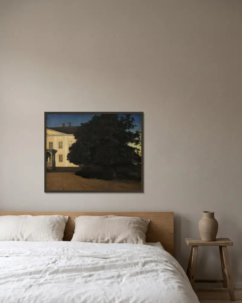 The Manor, Gottfrid Kallstenius w ramie na ścianie