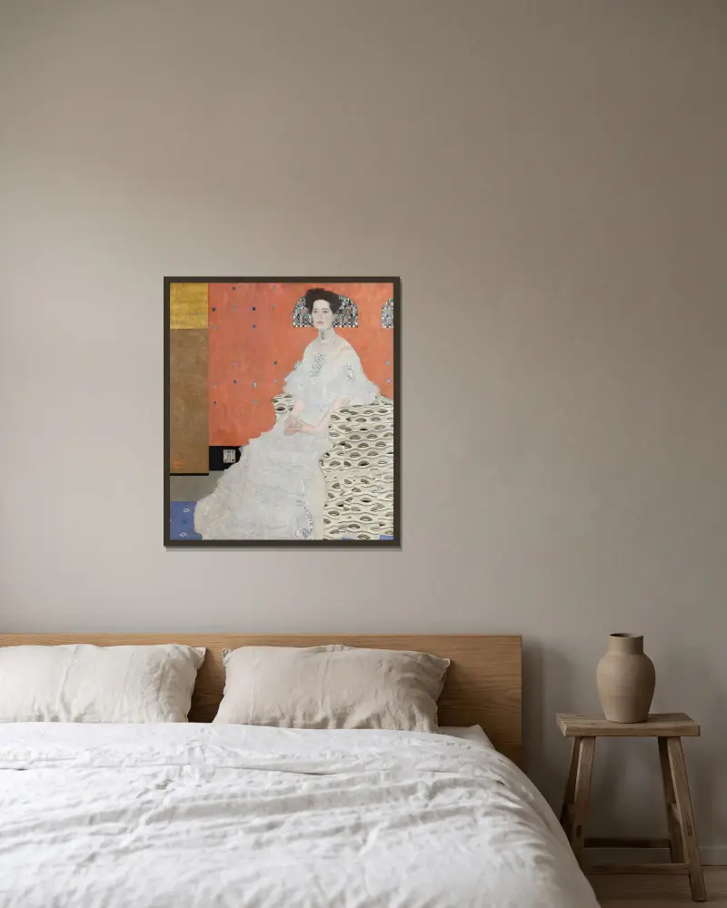 Fritza Riedler av Gustav Klimt inramad på en vägg