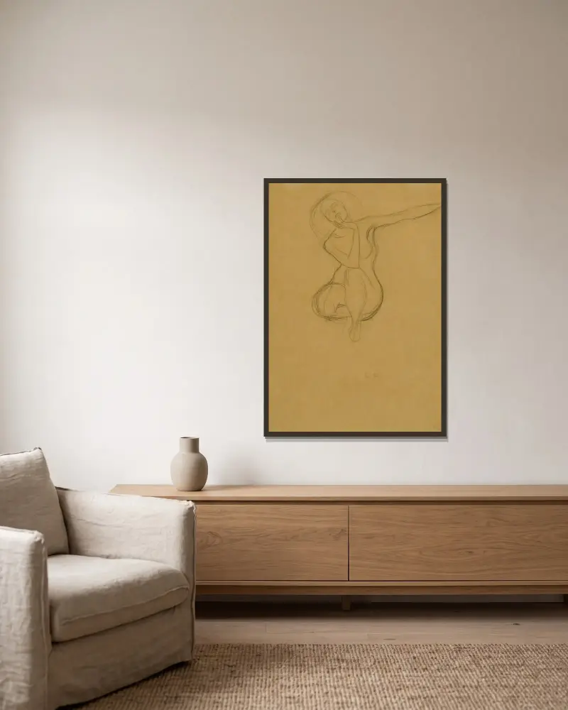 Hockender weiblicher Akt von Gustav Klimt gerahmt an einer Wand