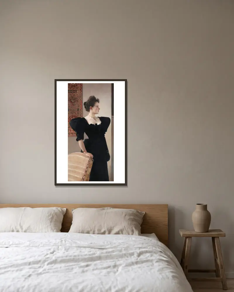 Bildnis einer Dame (Marie Breunig), 1894 von Gustav Klimt gerahmt an einer Wand