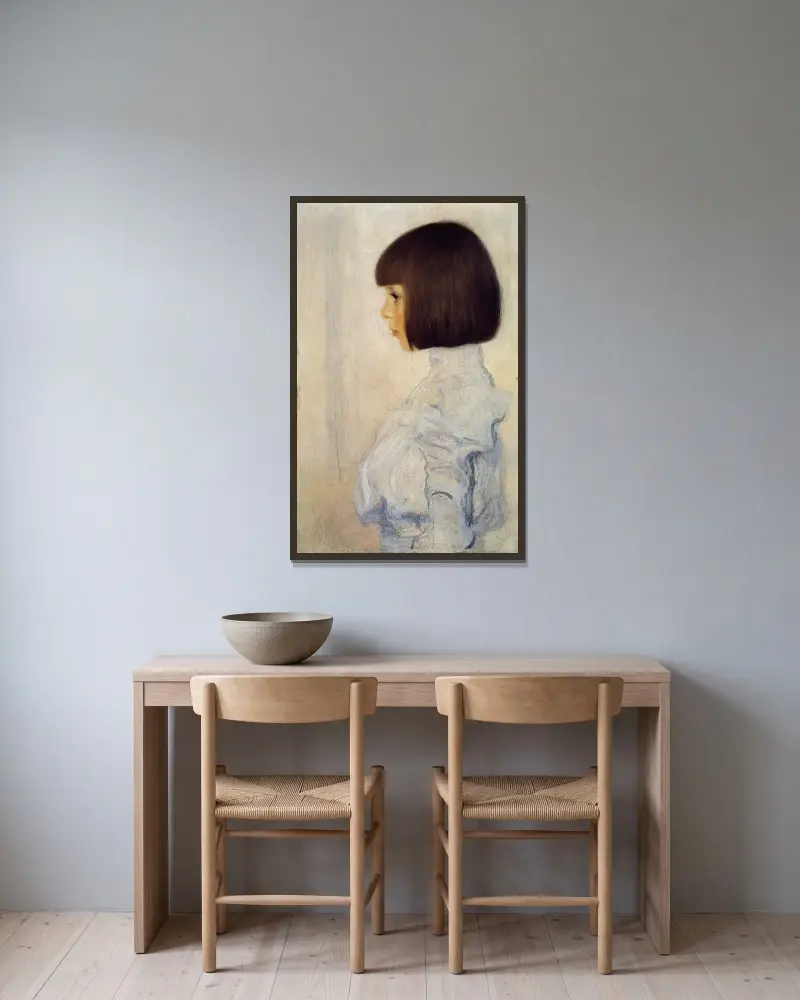 Porträtt av Helene Klimt av Gustav Klimt inramad på en vägg