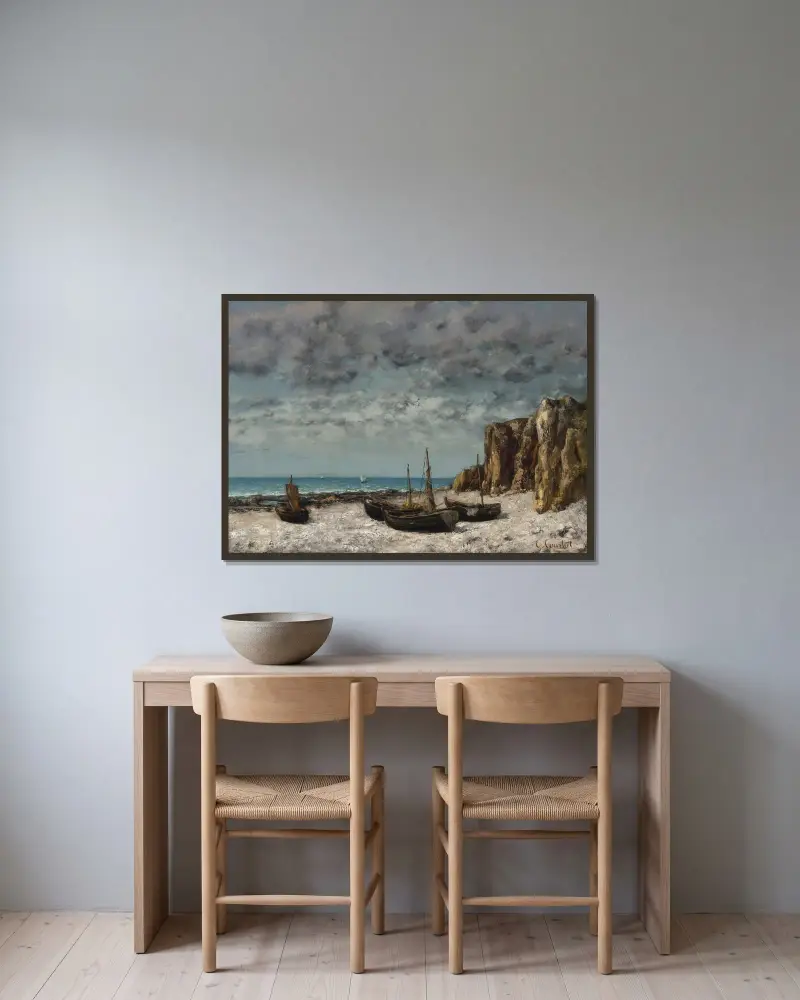 Båtar på en strand, Étretat av Gustave Courbet inramad på en vägg