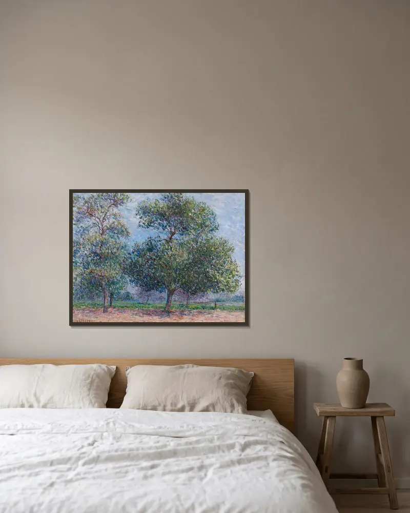 Vår, blommande äppelträd av Gustave Loiseau inramad på en vägg