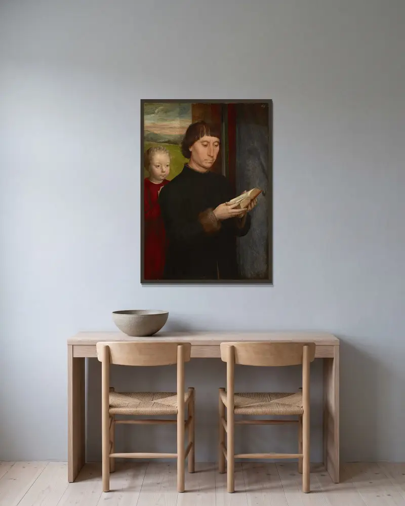 Porträtt av en läsande man av Hans Memling inramad på en vägg