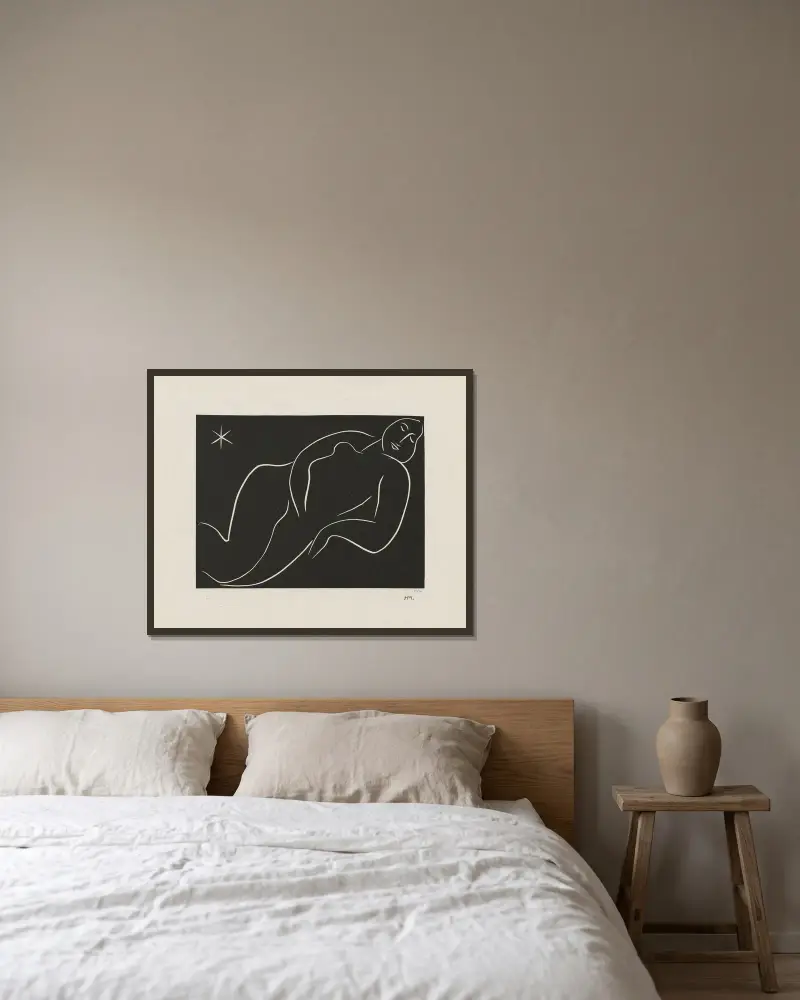 Nu à l’étoile av Henri Matisse inramad på en vägg