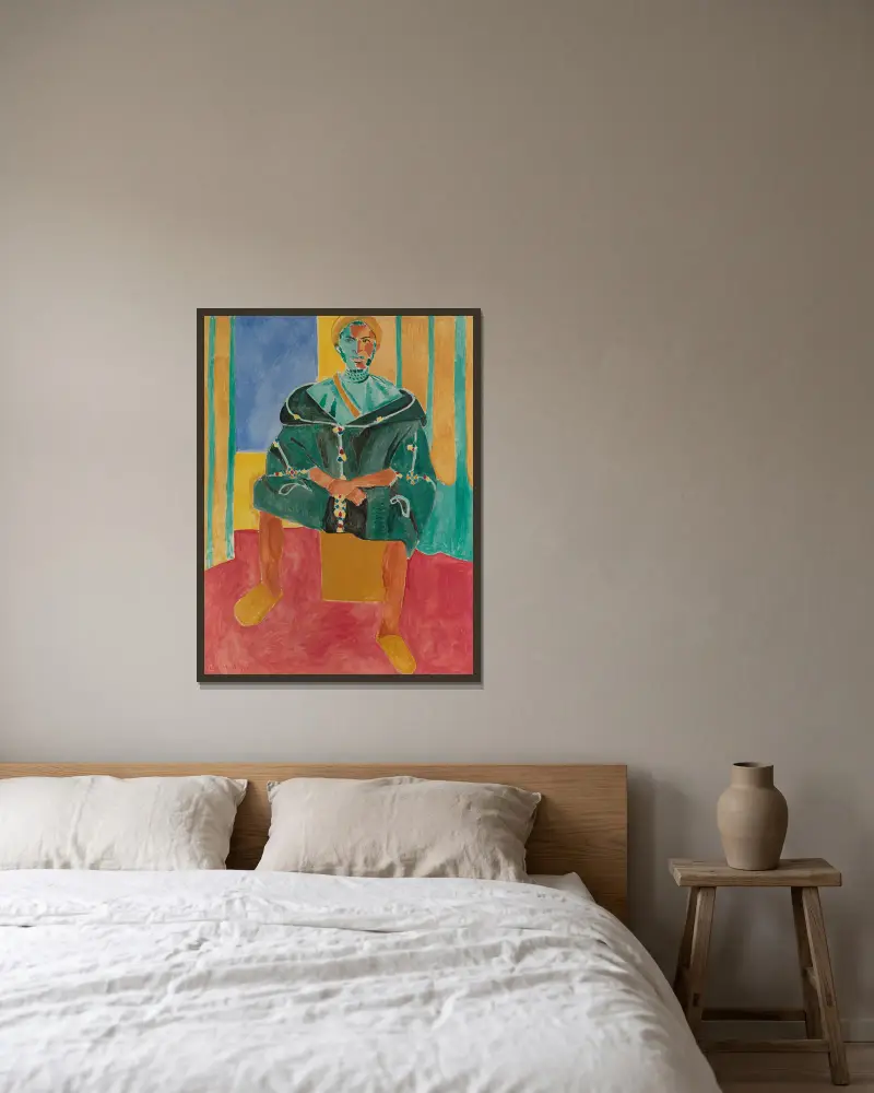 Sitzender Rif-Mann von Henri Matisse gerahmt an einer Wand
