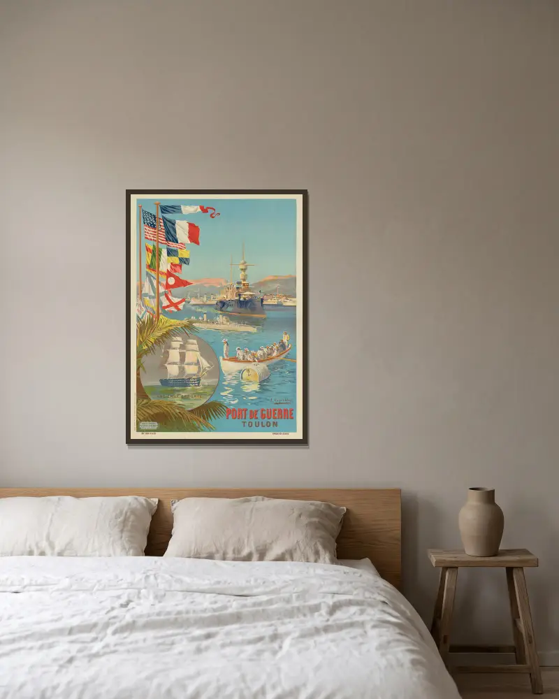 Kriegshafen. Toulon von Frederic Hugo d’Alési gerahmt an einer Wand