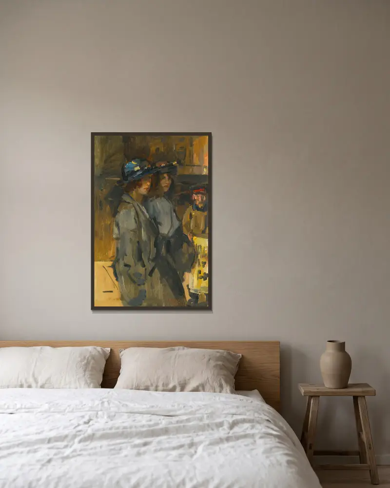 Zwei Cockney-Mädchen von Isaac Israëls gerahmt an einer Wand