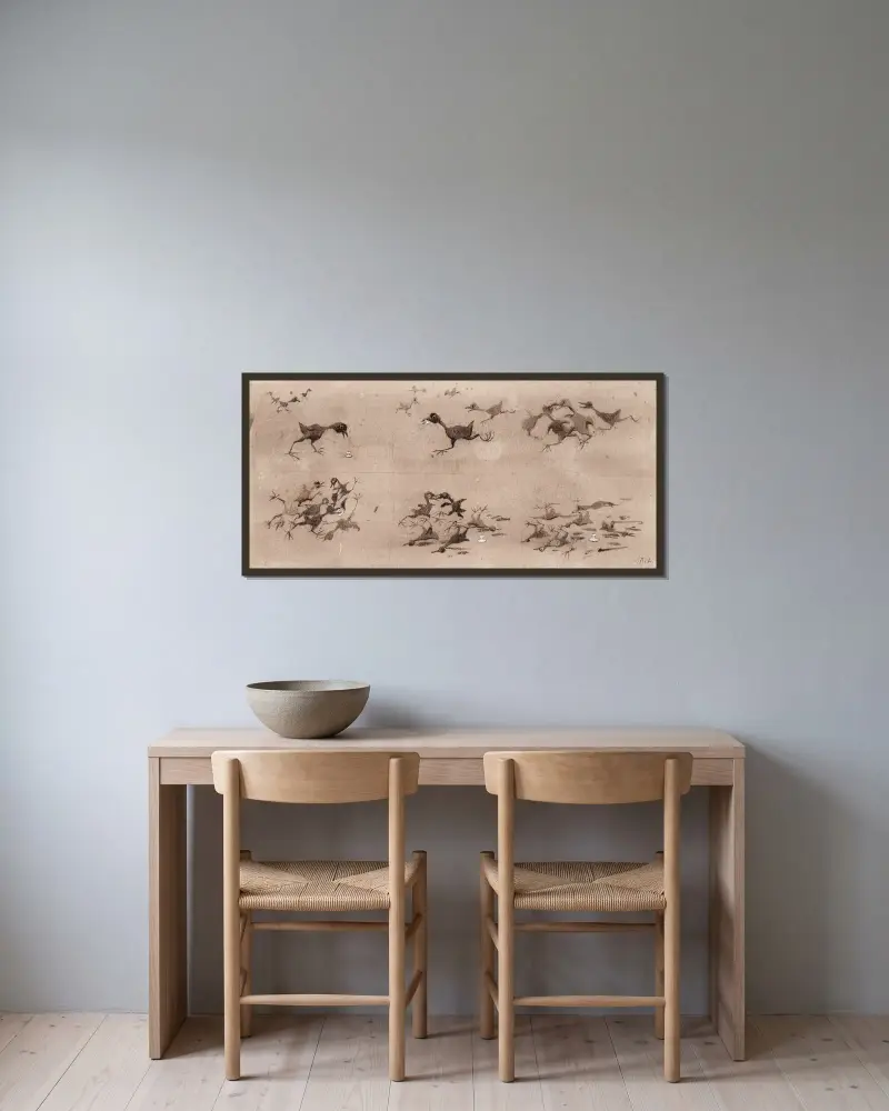 Der Kragenknopf von Ivar Arosenius gerahmt an einer Wand