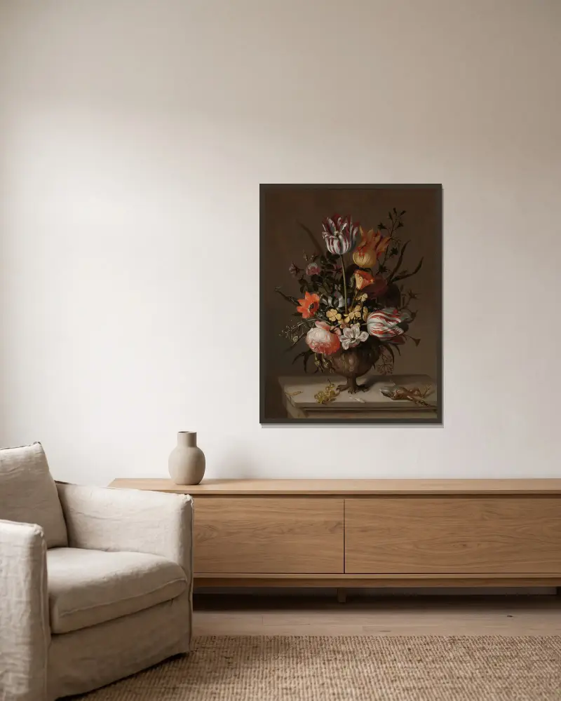 Stillleben mit Blumenvase und einem toten Frosch von Jacob Marrel gerahmt an einer Wand