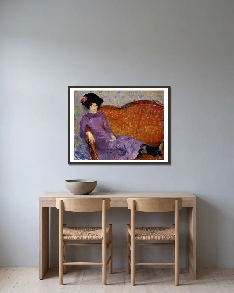 Das lila Kleid von William James Glackens gerahmt an einer Wand