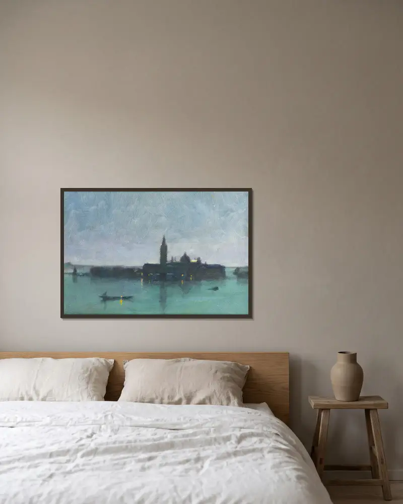 San Giorgio Maggiore från lagunen i månsken, Venedig av James Jebusa Shannon inramad på en vägg