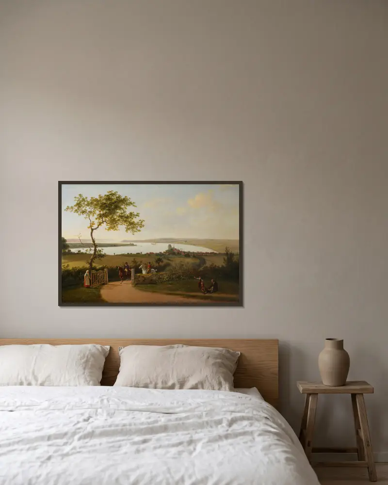 Blick über den Kleinen Belt von einem Hügel bei Middelfart, Fünen von Jens Juel gerahmt an einer Wand